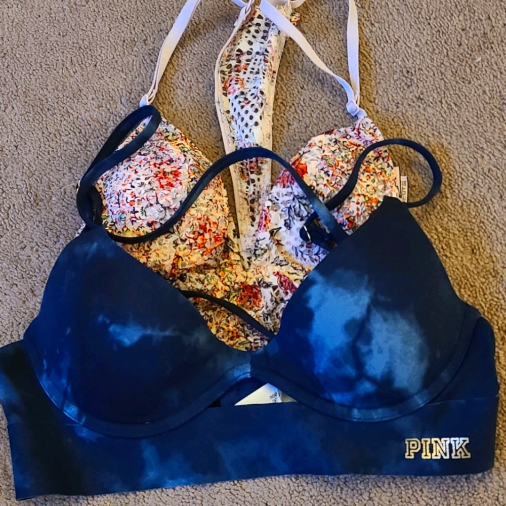 2 Victoria Secret Bralettes